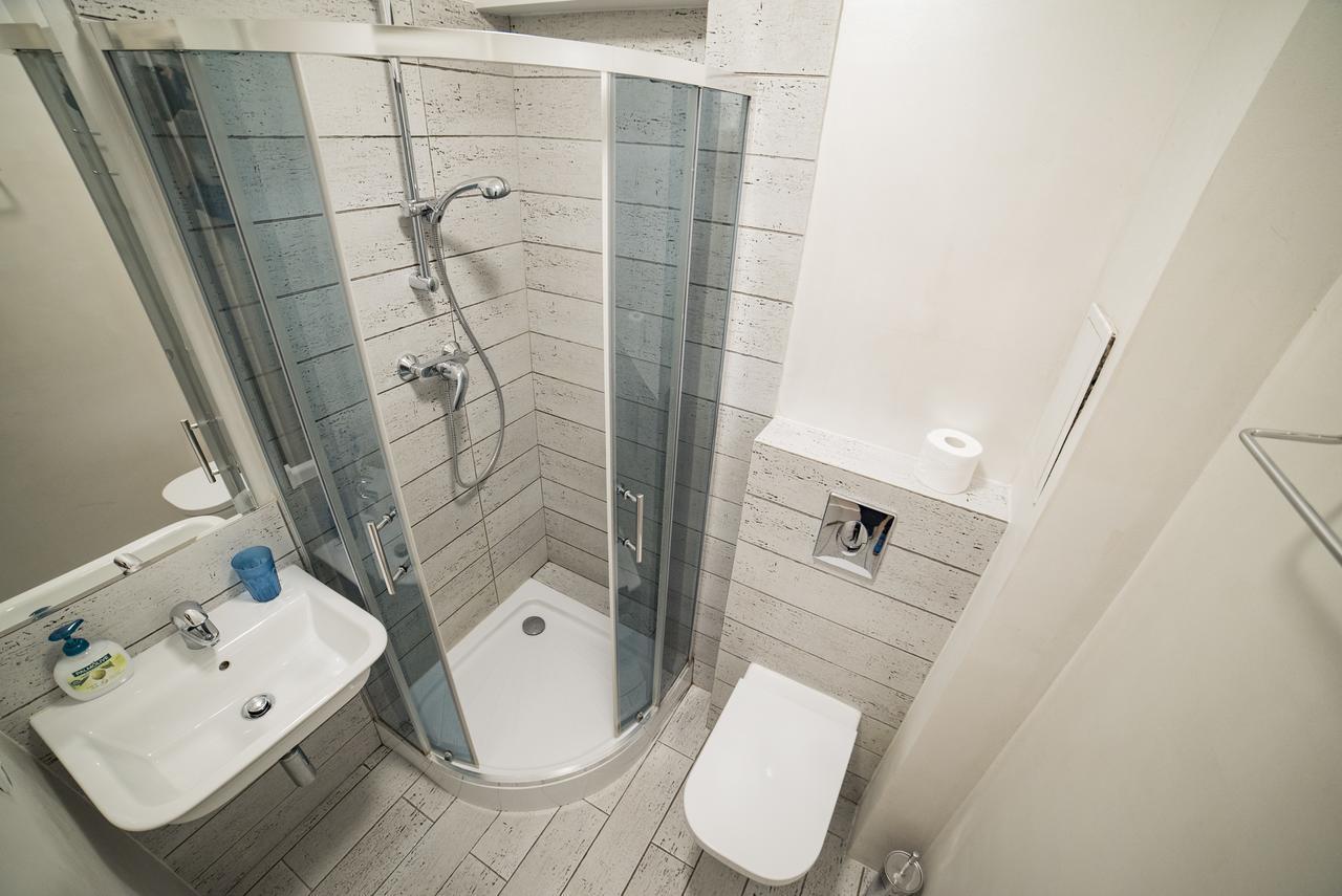 Koro De Varsovio - Apartament Ciasna 10 Luaran gambar